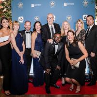 img/group-awards.jpg